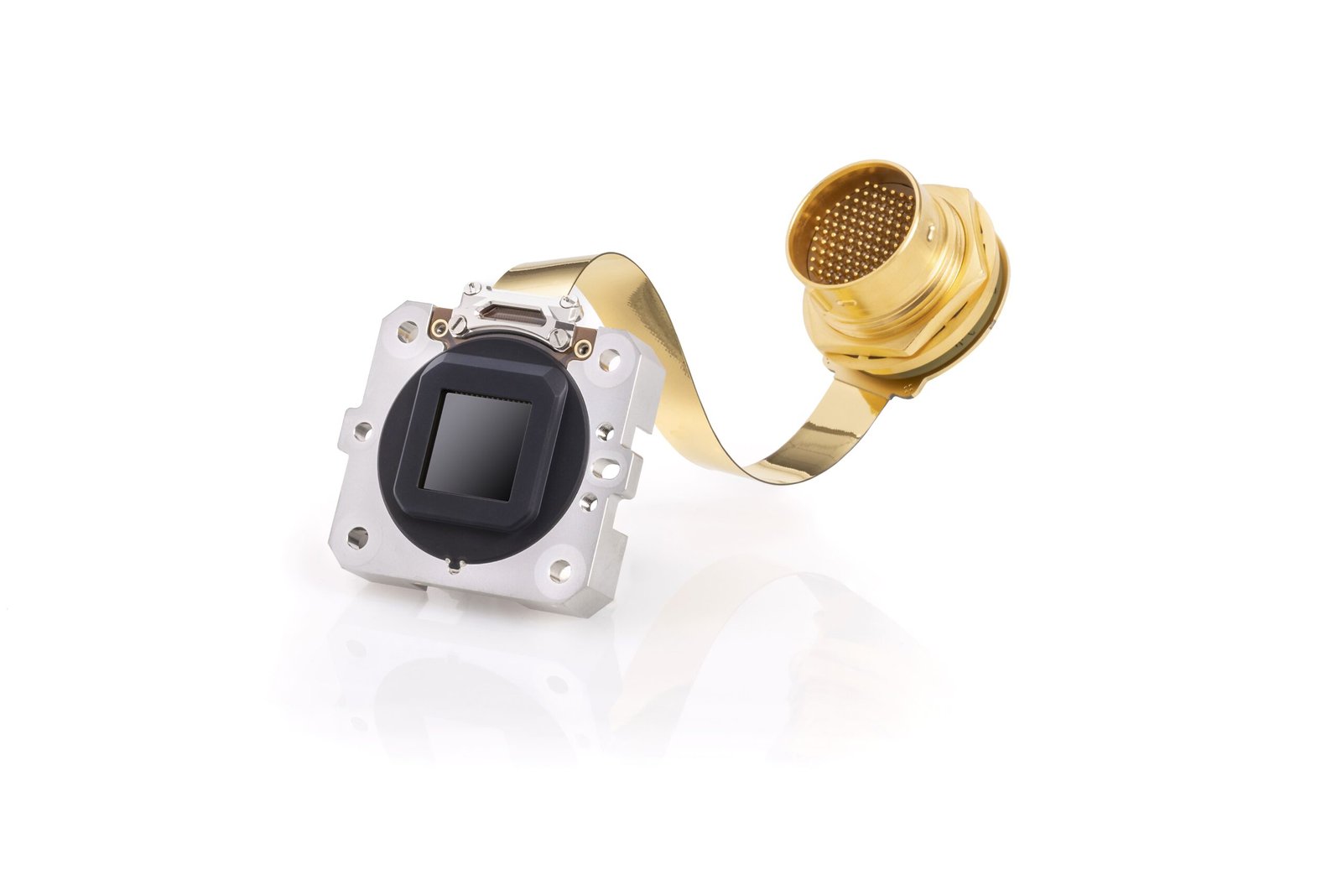 Lynred kızılötesi dedektör sensörü ve entegre esnek bağlantı kablosu