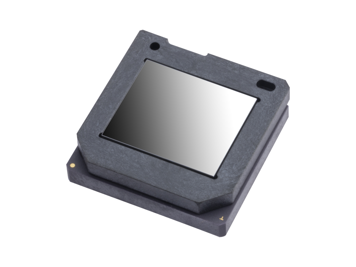 LYNRED YOCTO1024 uncooled LWIR microbolometer detector